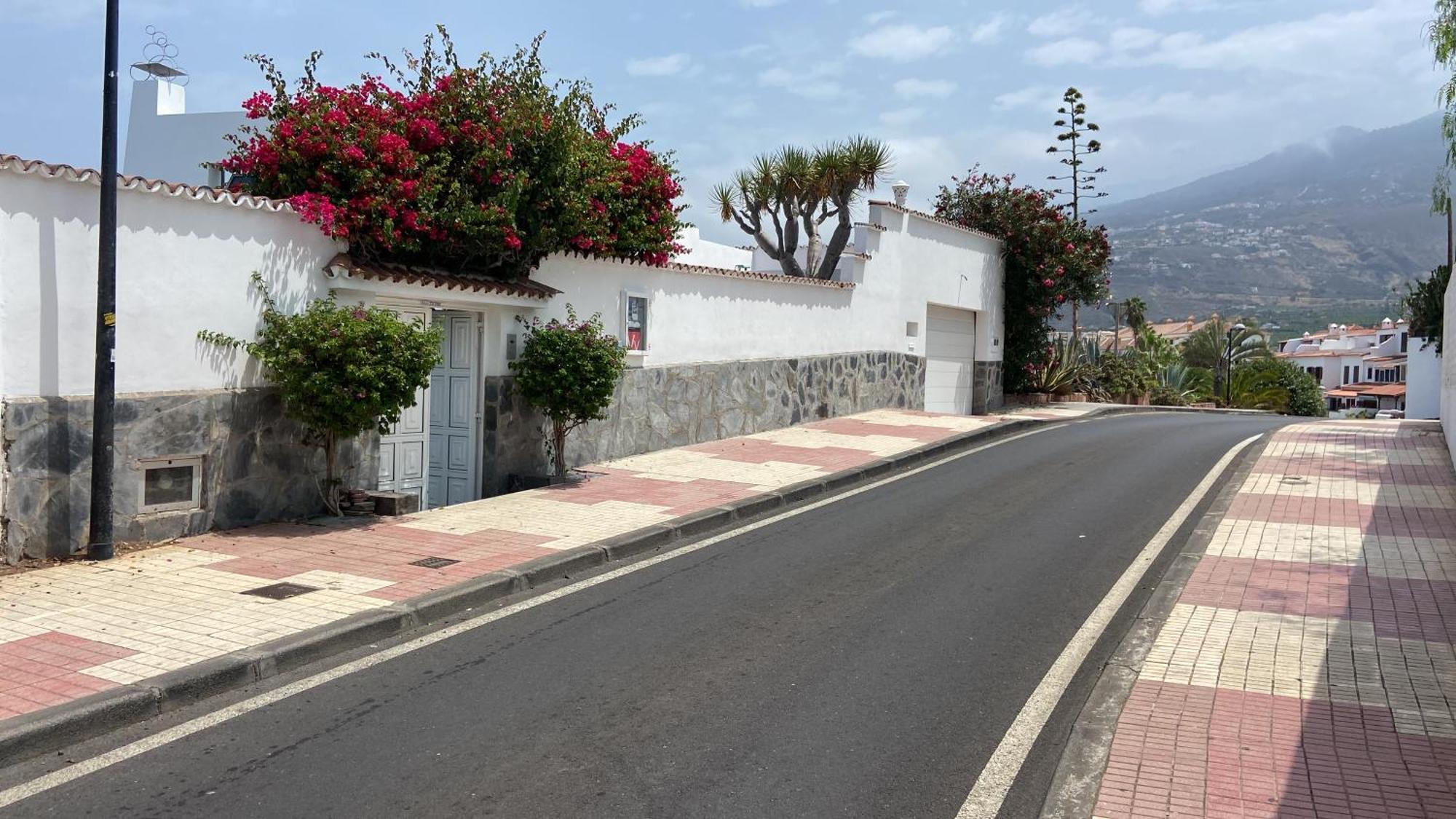 Villa Oasis La Paz - Pelinor Studio - Adults Only Puerto de la Cruz  Luaran gambar
